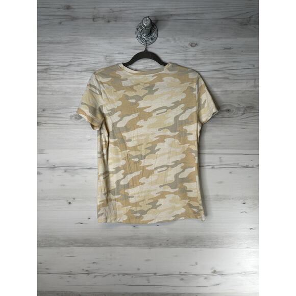 Natural Reflections Shirt Womens Medium Beige Tan Camo Crewneck Bass Pro Shops - Picture 9 of 9